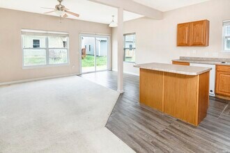 5713 W Monarch Ct in Bloomington, IN - Building Photo - Building Photo