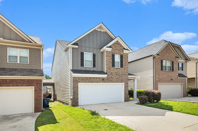 3135 Hendrick Dr in Mcdonough, GA - Building Photo - Building Photo