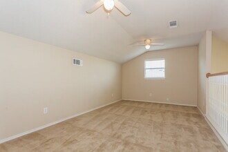 1621 Whispering Cove Trail in Fort Worth, TX - Building Photo - Building Photo