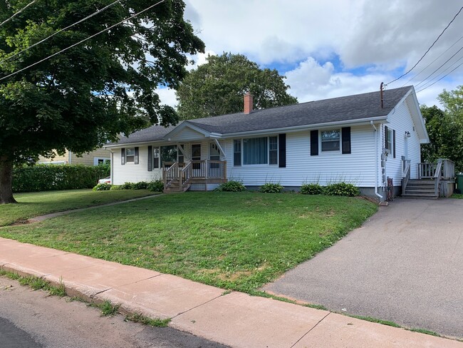 property at 331 Hawthorne Ave