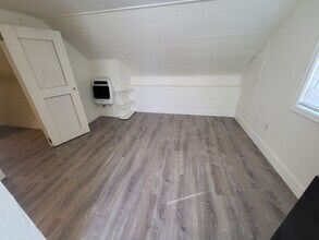 204-208-208-204-208-202 N Harbin Ave in Carson City, NV - Foto de edificio - Building Photo