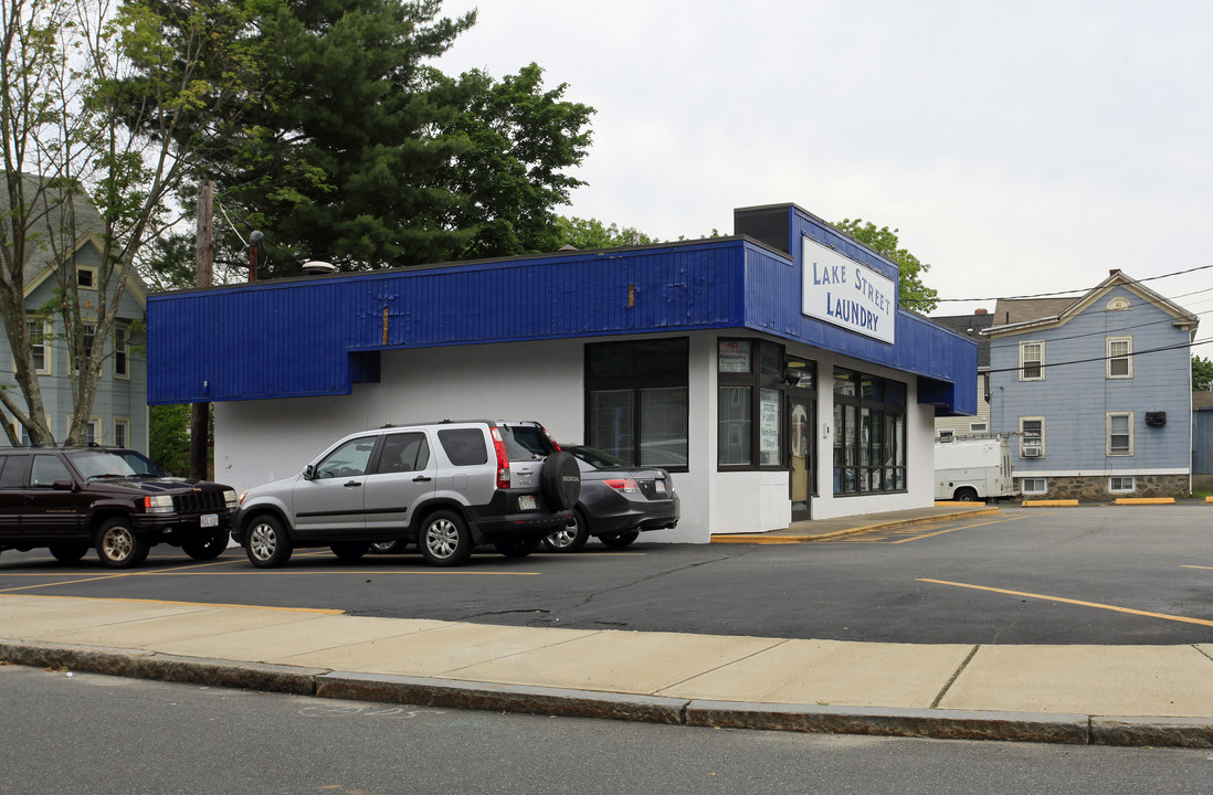 Albion Flats in Wakefield, MA - Building Photo