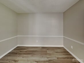 4920 Traskwood Ct in Tampa, FL - Building Photo - Building Photo