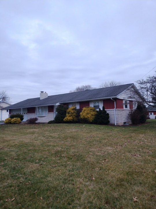 122 Wintersville Rd in Myerstown, PA - Building Photo