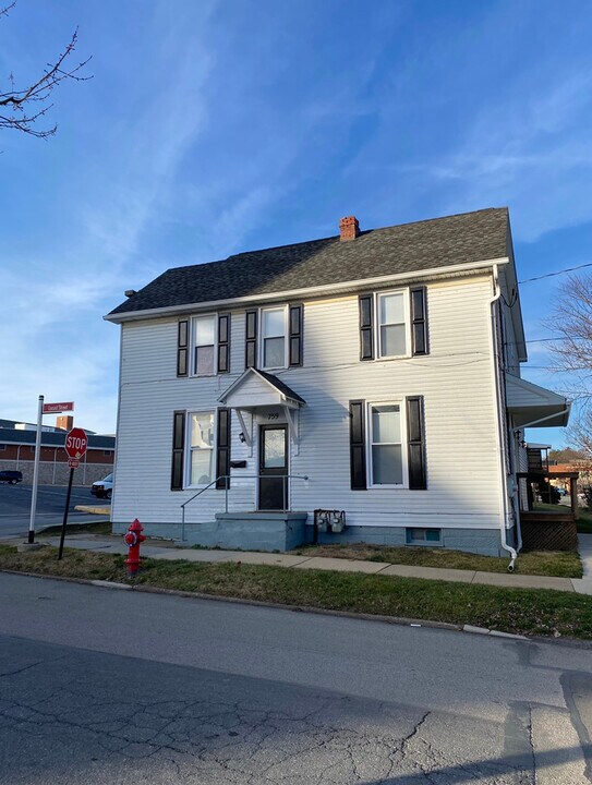 759 Locust St in Indiana, PA - Building Photo