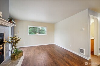 12303 Harbour Pointe Blvd, Unit 1344 in Mukilteo, WA - Building Photo - Building Photo