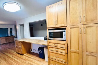 3900 Laurel Rd in Alexandria, VA - Building Photo - Building Photo