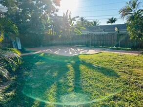 1659 Magnolia Ln in West Palm Beach, FL - Building Photo - Building Photo