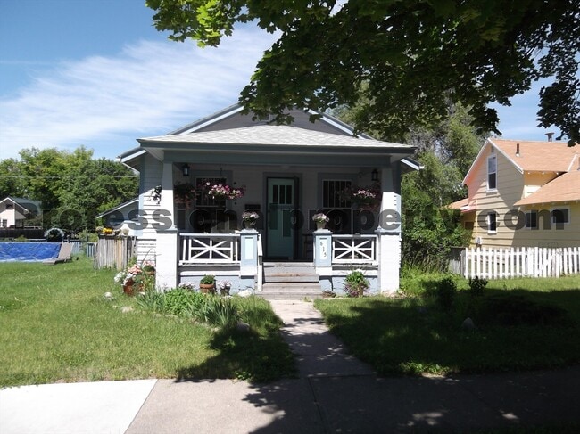 property at 615 Ford St