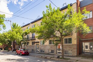4664 De La Roche Rue in Montréal, QC - Building Photo