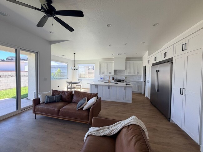 3064 W 670 N in Hurricane, UT - Building Photo - Building Photo