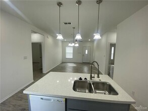 2913 Maria Dr in La Feria, TX - Building Photo - Building Photo