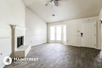 7692 Lilly Ln in Southaven, MS - Foto de edificio - Building Photo