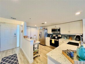 5051 N Hwy A1A in Fort Pierce, FL - Building Photo - Building Photo