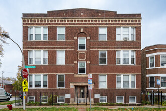 1500 N Hamlin Ave in Chicago, IL - Building Photo - Building Photo