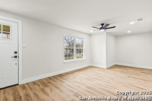 2018 E Drexel Ave in San Antonio, TX - Building Photo - Building Photo