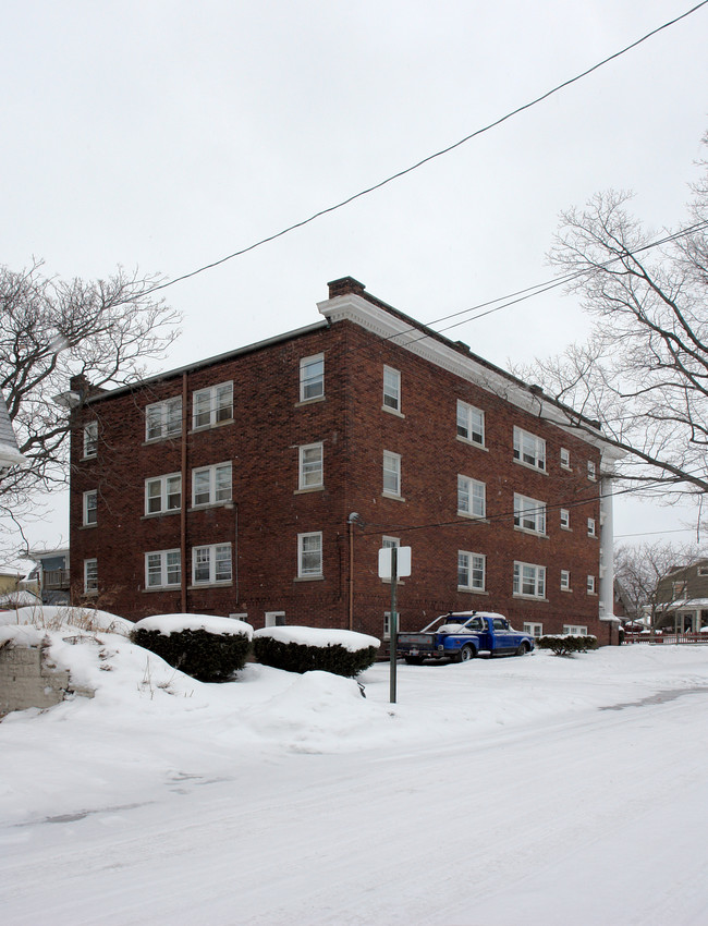 988 Jefferson Ave in Akron, OH - Building Photo - Building Photo