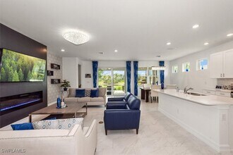 16520 Seagate Pl in Bonita Springs, FL - Building Photo - Building Photo