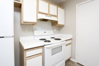 Cambridge Park in Pascagoula, MS - Foto de edificio - Interior Photo