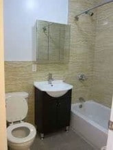 427 3rd Ave in Brooklyn, NY - Building Photo - Interior Photo