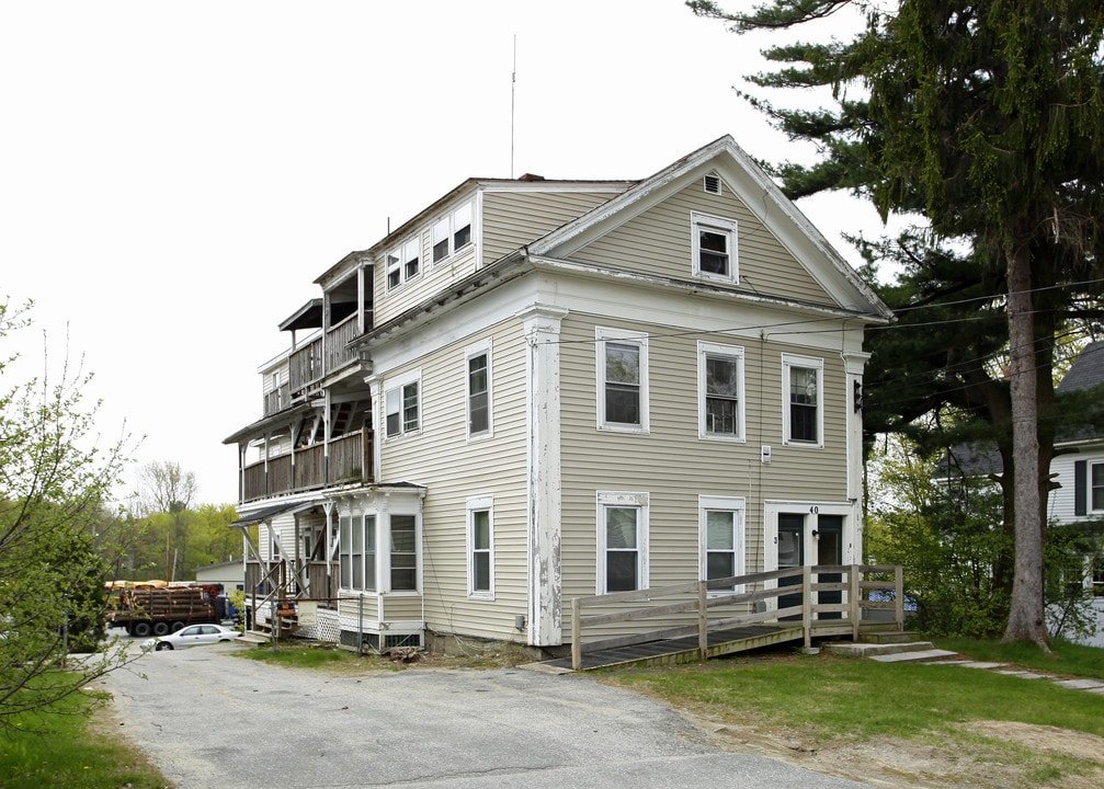 40 Court St in Bath, ME - Building Photo