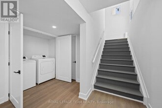 1140 Moore St in Brockville, ON - Building Photo - Building Photo