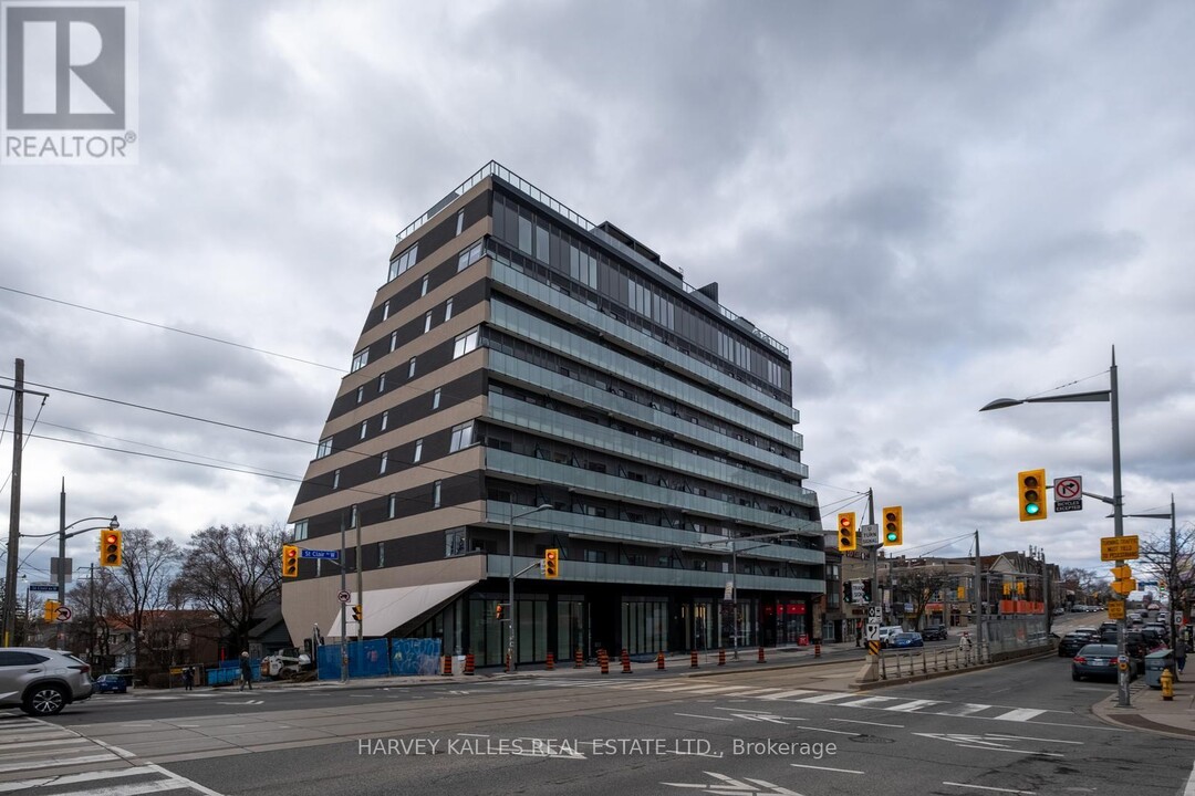 309-863 ST CLAIR Ave in Toronto, ON - Building Photo