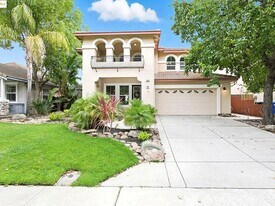 145 Warhol Way in Oakley, CA - Building Photo