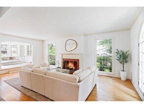 2730 Glenhurst Ave in Minneapolis, MN - Building Photo - Building Photo