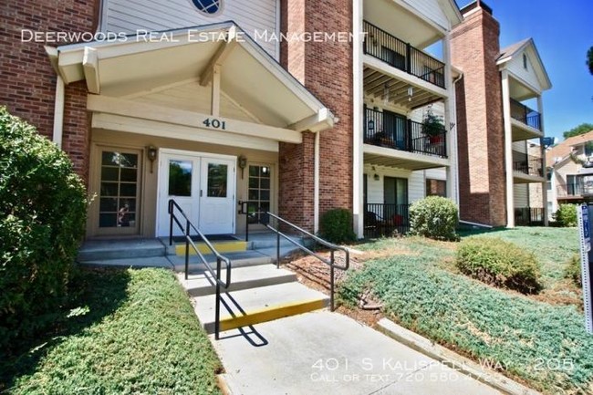 401 S Kalispell Way in Aurora, CO - Foto de edificio - Building Photo