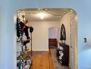 395 Broadway in Cambridge, MA - Foto de edificio - Building Photo