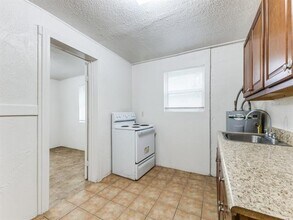 3416 Terrell St in Dallas, TX - Building Photo - Building Photo