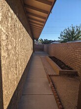 2015 Florence Ave in Kingman, AZ - Building Photo - Building Photo