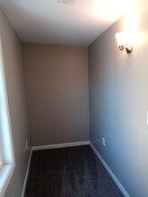 1336 S 63rd St-Unit -1338 Upper in West Allis, WI - Building Photo - Building Photo