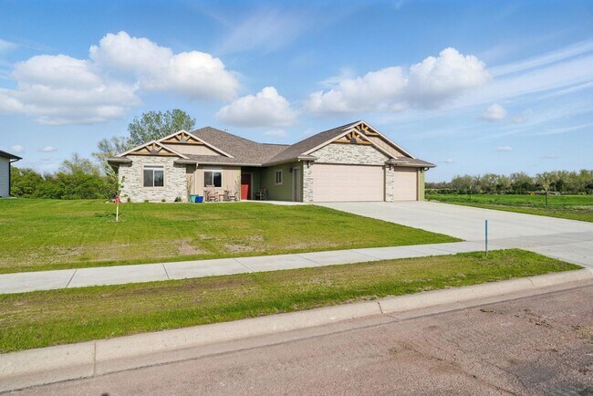 property at 5700 Island Ct