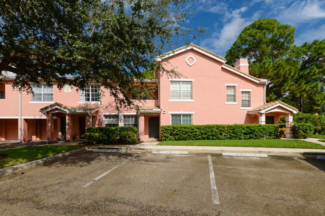 106 SW Peacock Blvd in Port St. Lucie, FL - Building Photo - Building Photo