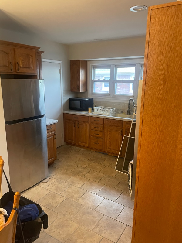 property at 622 Clawson St
