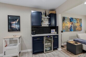 1241 N Bronough St in Tallahassee, FL - Building Photo - Building Photo