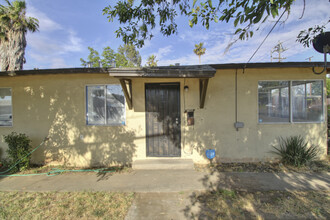 2372 Albatross Way in Sacramento, CA - Building Photo - Building Photo