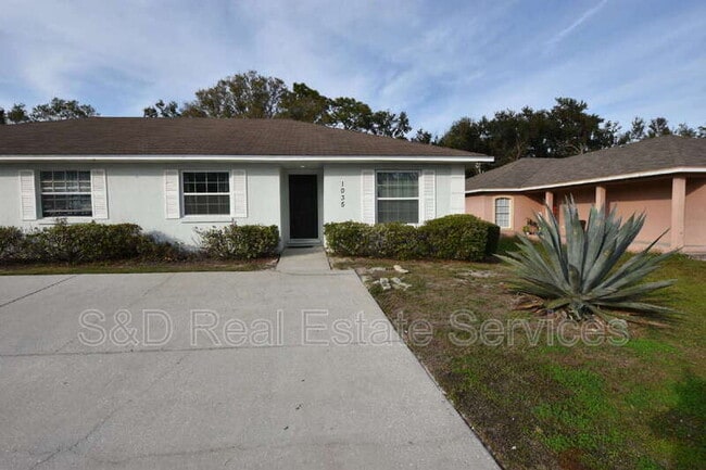 property at 1035 Fox Lake Dr