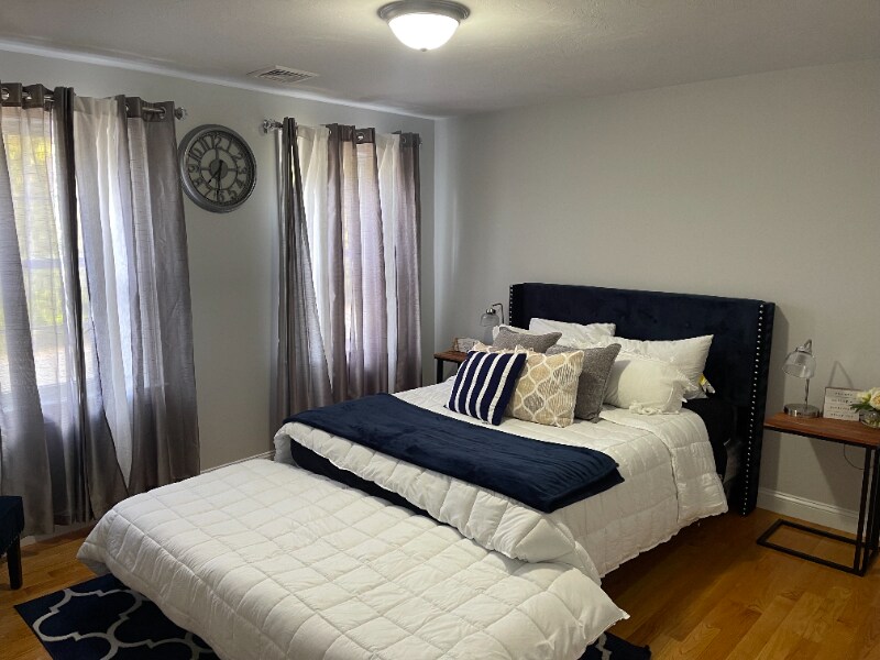 4 Katherines Way in Avon, MA - Building Photo