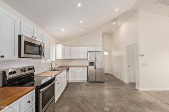 1546 W Taylor St in Phoenix, AZ - Building Photo - Building Photo