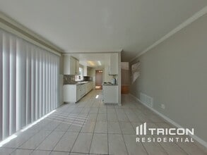 9027 Warm Springs Cir in Stockton, CA - Building Photo - Building Photo