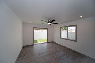 1526 Hooli Cir in Pearl City, HI - Foto de edificio - Building Photo