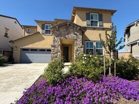 3921 Mirecourt Cir in Rancho Cordova, CA - Building Photo