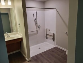 Woodside Prairie Apartments and Townhomes in Grafton, WI - Building Photo - Building Photo