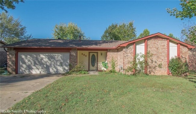 464 E Margaret Pl in Fayetteville, AR - Building Photo - Building Photo