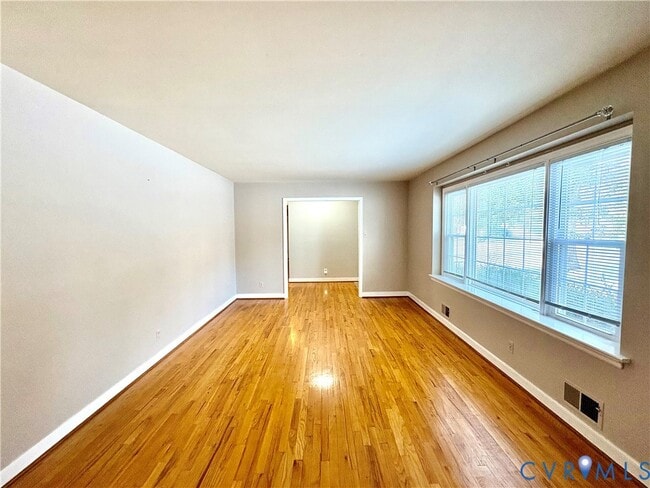 11011 Pennway Dr in North Chesterfield, VA - Building Photo - Building Photo