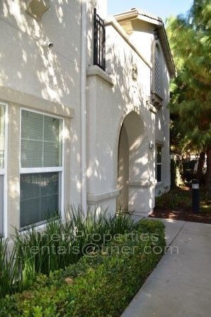 3301 N Park Dr-Unit -#1016 in Sacramento, CA - Building Photo