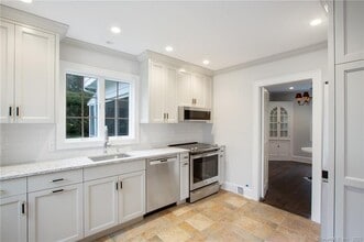 49 Sunset Dr in Weston, CT - Building Photo - Building Photo